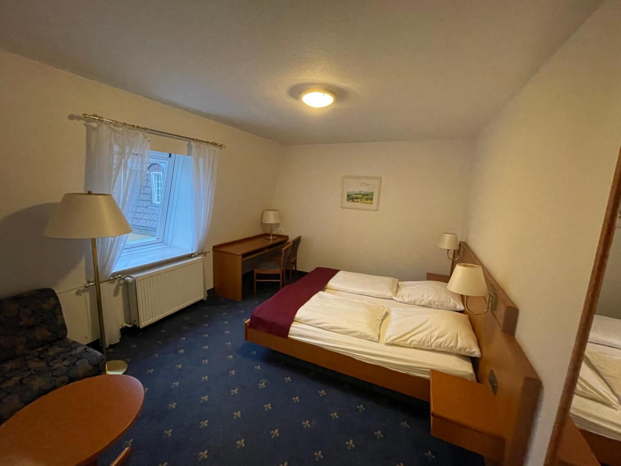 Hotel Schloss Hoehnscheid Bad Arolsen Ngoại thất bức ảnh